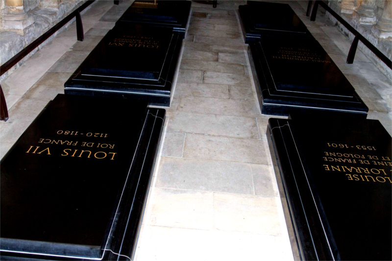 Crypte de la basilique de Saint-Denis (pr�s de Paris).