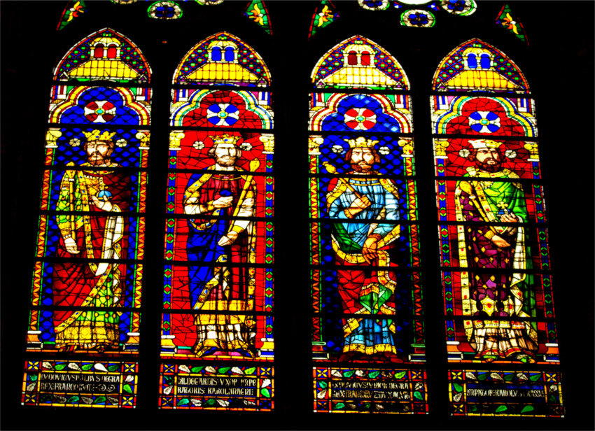 Vitrail de la basilique de Saint-Denis (pr�s de Paris).