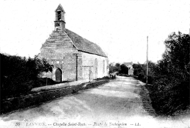 Br�l�venez (Bretagne) : la chapelle Saint-Roch.
