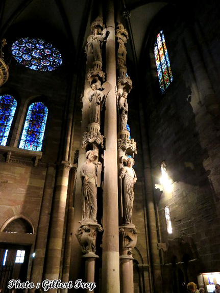 Cath�drale de Strasbourg : la colonne des Anges