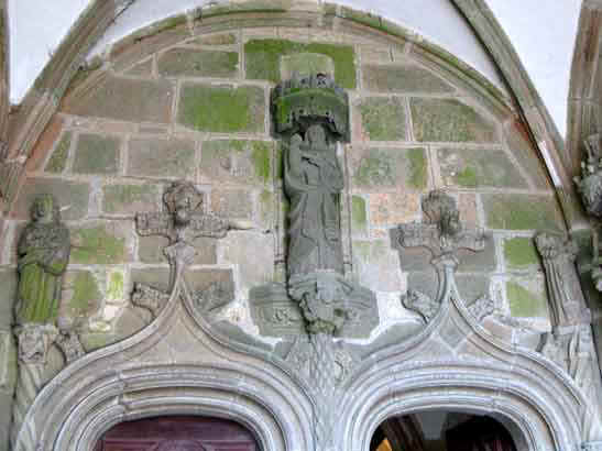 enclos paroissial de Lampaul-Guimiliau
