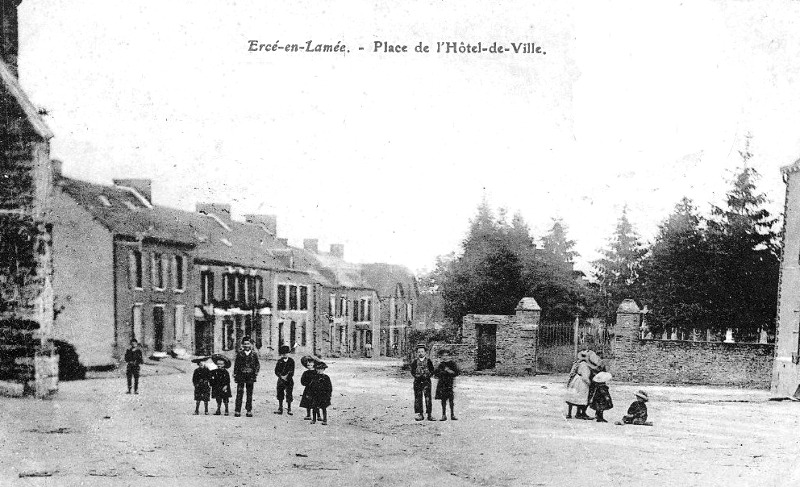 Ville d'Erc�-en-Lam�e (Bretagne).