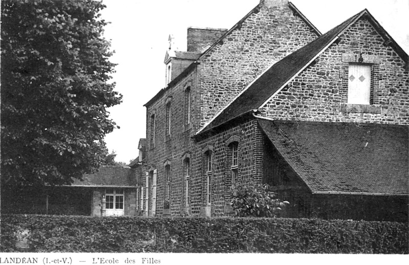 Ecole de Land�an (Bretagne).