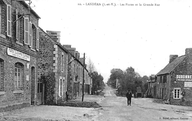 Ville de Land�an (Bretagne).