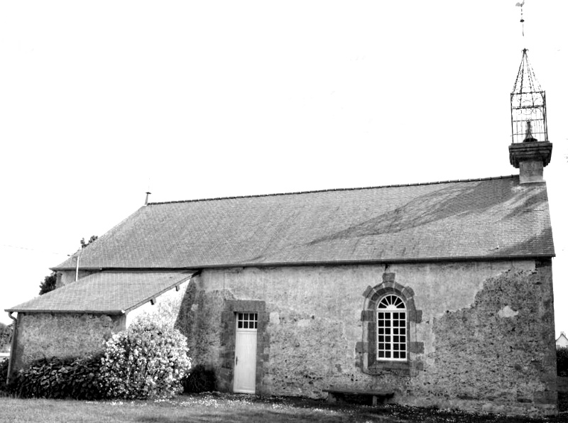 Chapelle Saint-Gilles-du-M�nec � Loud�ac (Bretagne).