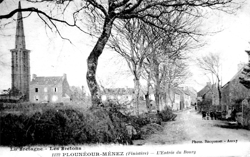 Ville de Ploun�our-M�nez (Bretagne).