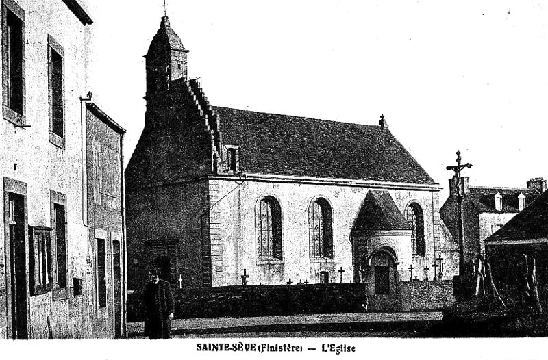 L'�glise de Sainte-S�ve (Bretagne).