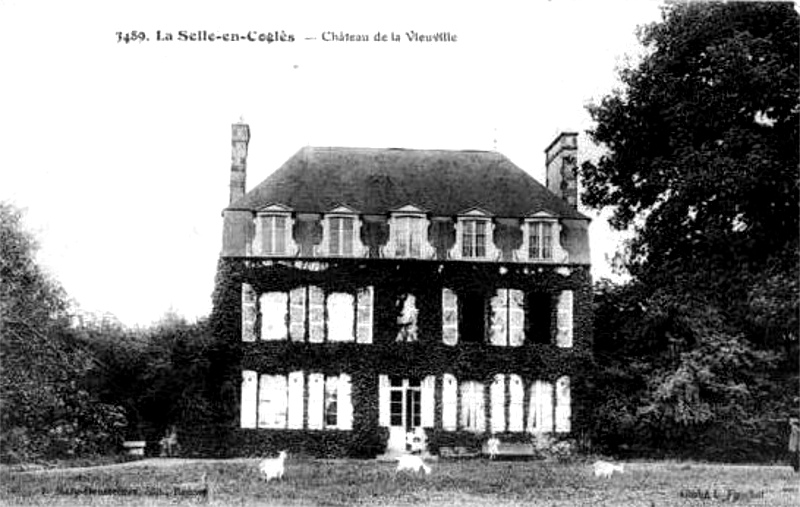 Manoir de la Vieuville � la Selle-en-Cogl�s (Bretagne).
