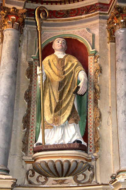 Retable du ma�tre-autel de l'�glise Saint-Brandan � Tr�grom, en Bretagne