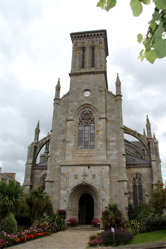 L'�glise du Vieux-March� (Bretagne).